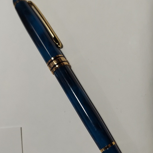 Other - Blue‎ Refillable Ball Point Pen Gold Trim